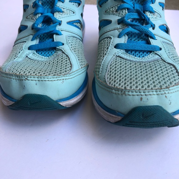 Nike Womens Blue & Silver Running Shoes Sz 8 - Picture 4 of 7